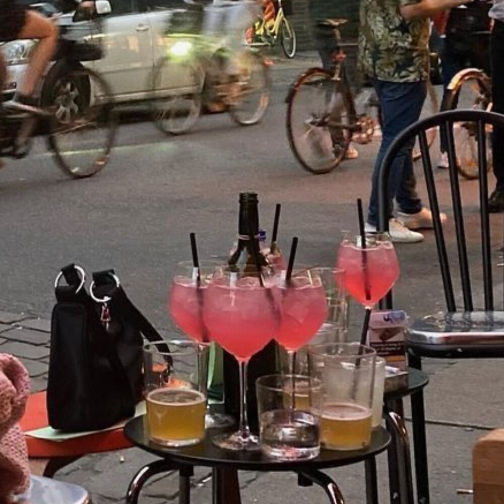 Meet your Posher, Rebeka